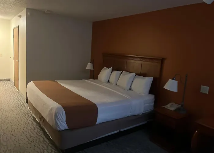 Regency Inn & Suites
